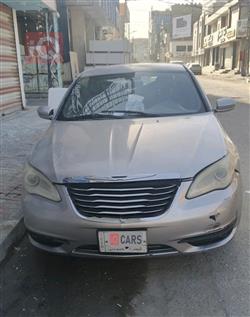Chrysler 200